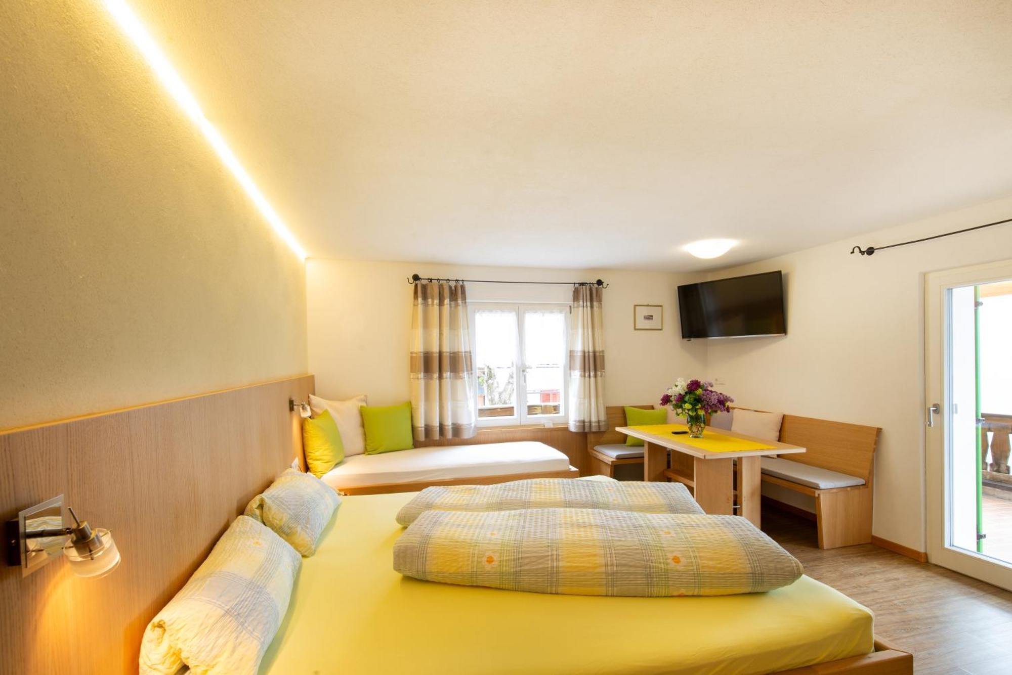 B & B Apartments Ortlerblick Sluderno Buitenkant foto